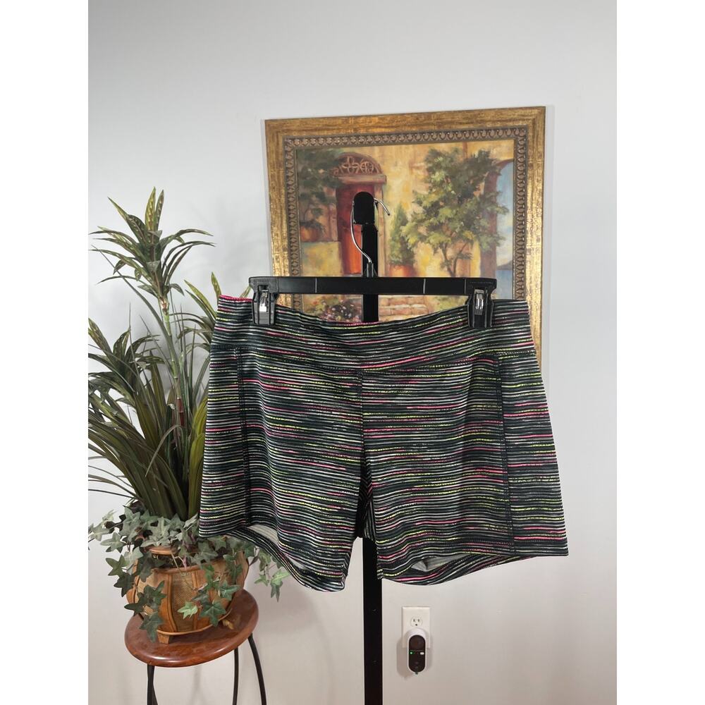 Take A Walk Shorts Women's Large Multi Striped Athleisure Y2K Sporty Activewear